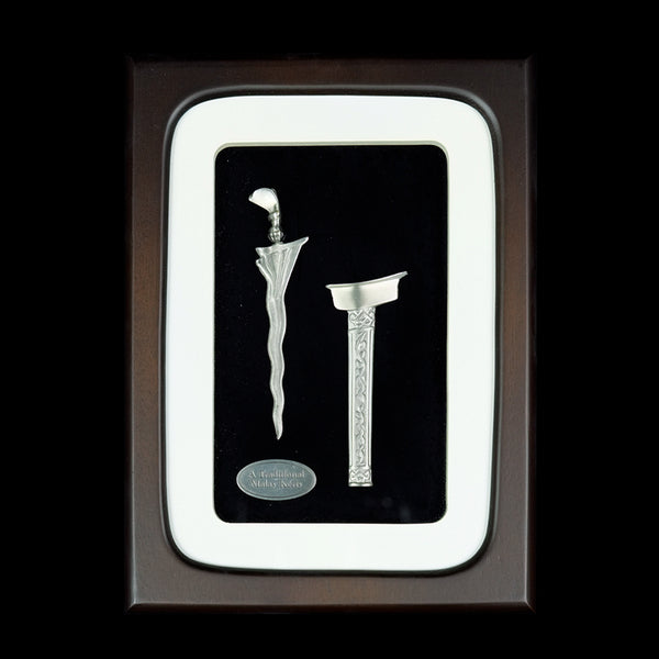 Pewter With Wood Frame (Keris) - PF395S